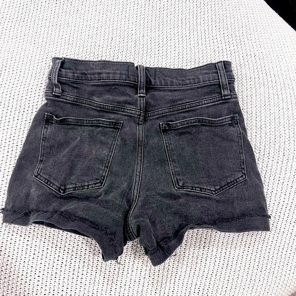 Madewell Black Denim Jean Shorts - Picture 5 of 14